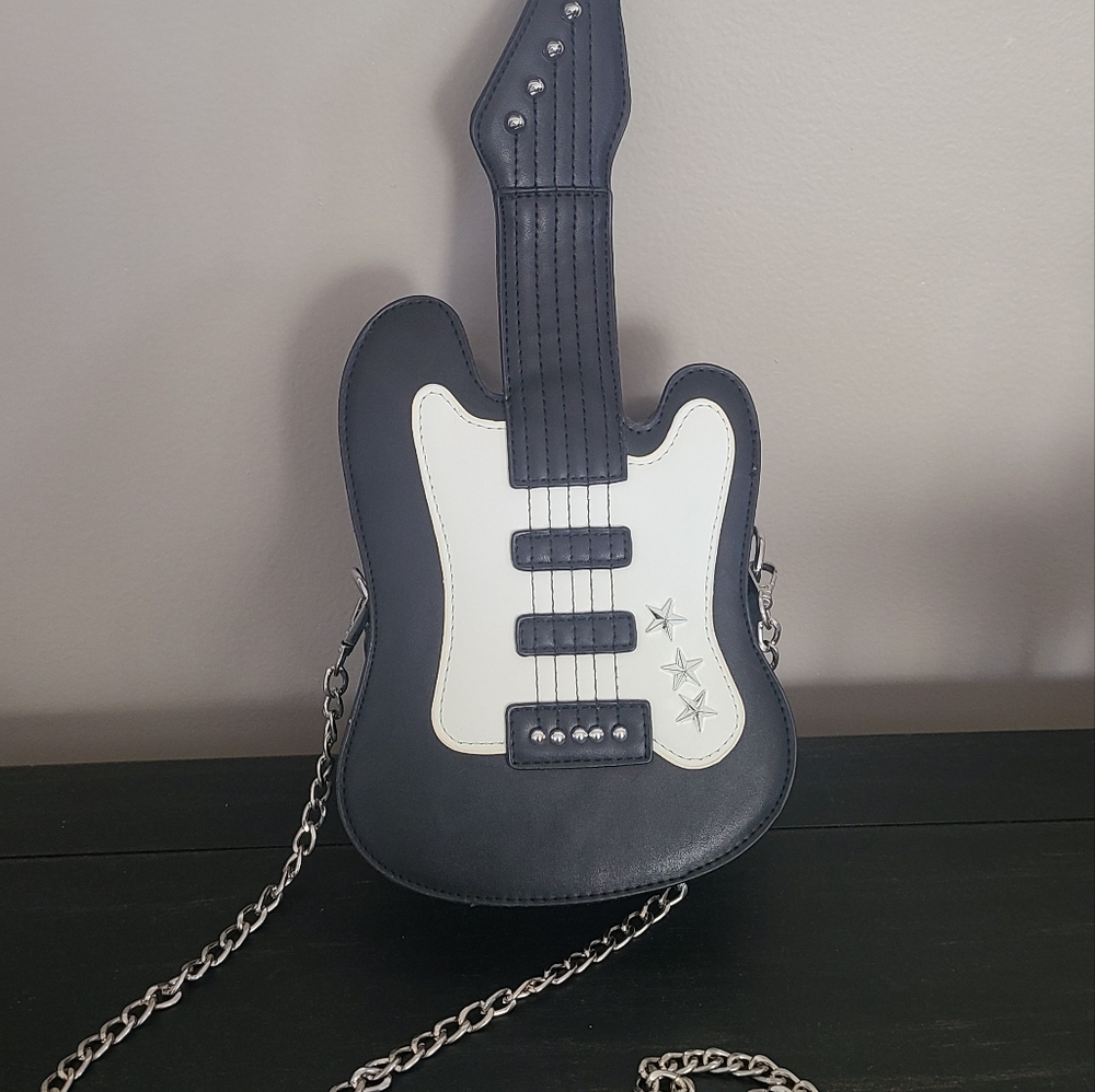 Guitar purse